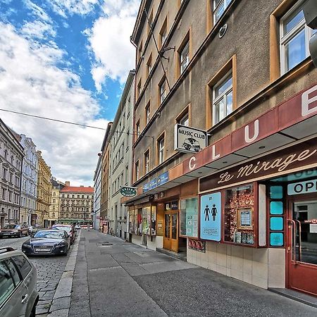 Apartment Lublanska 48 Prag Dış mekan fotoğraf