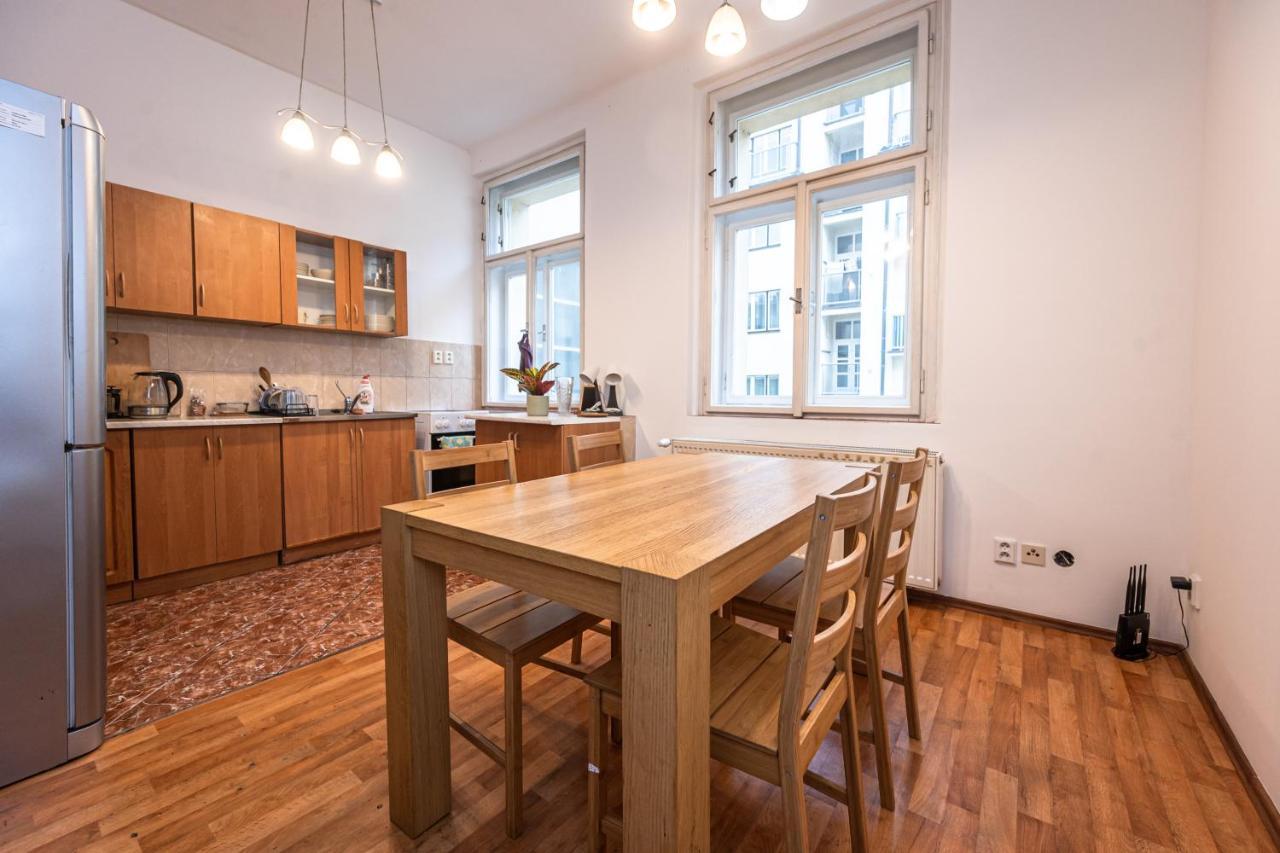 Apartment Lublanska 48 Prag Dış mekan fotoğraf